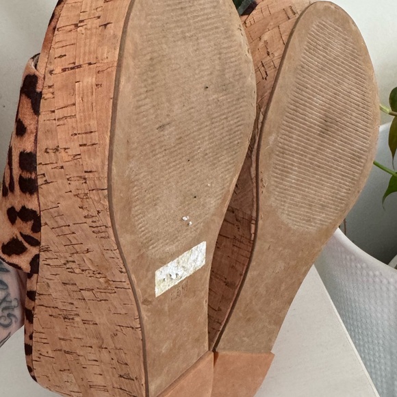 Torrid wedges - Picture 5 of 5